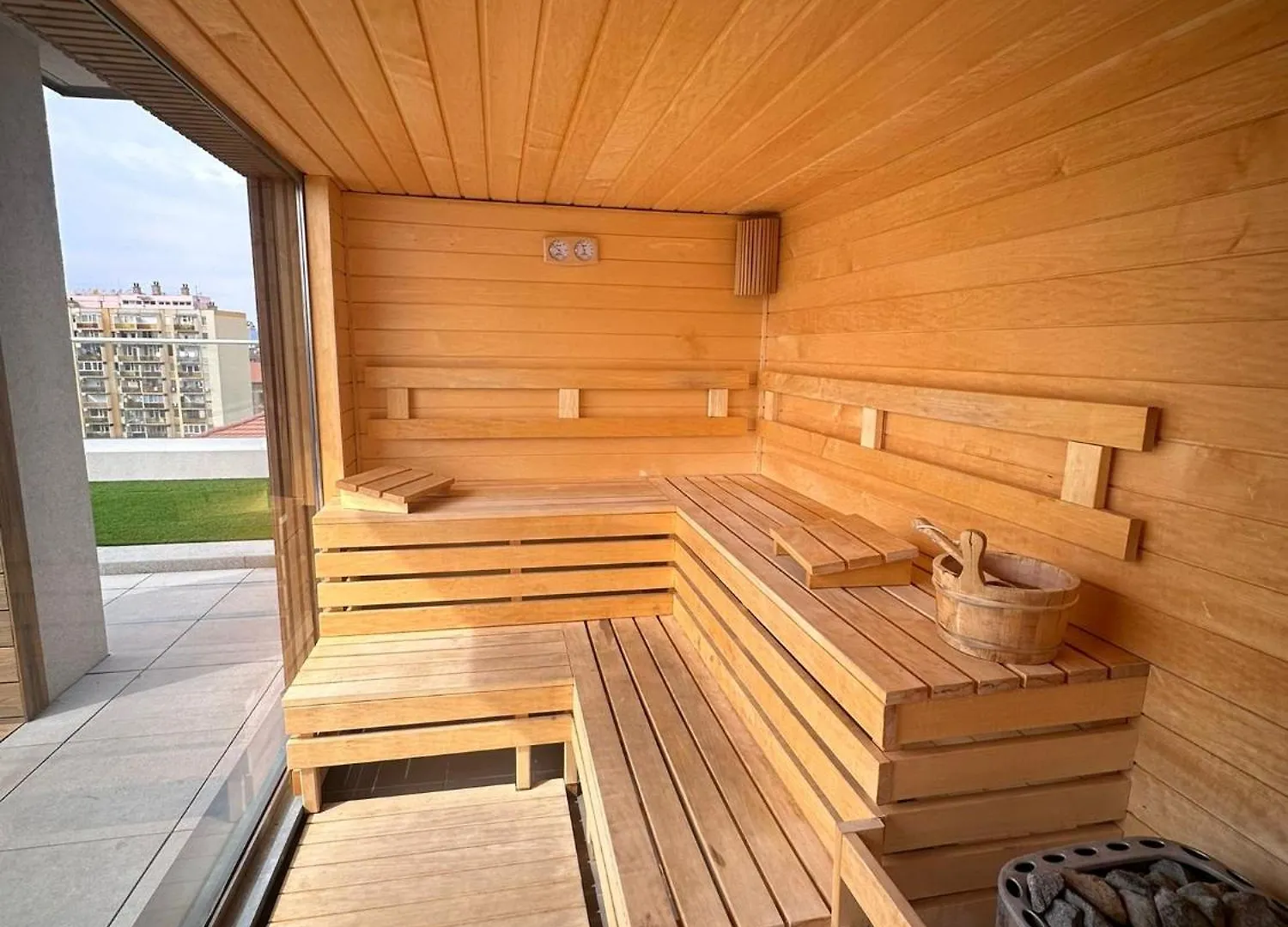 Infinite Lux Wellness Budapest Apartment
